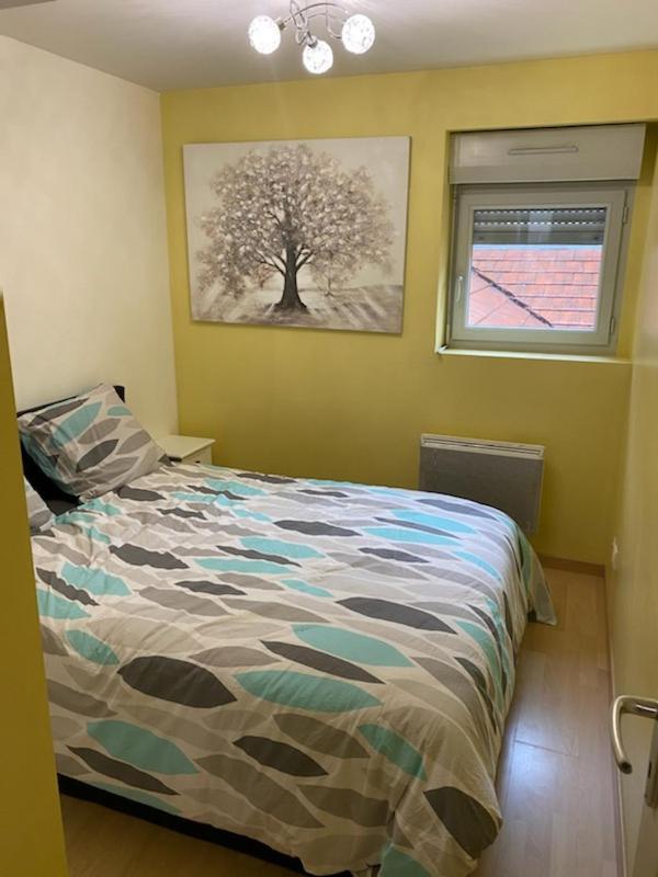 Bel Appartement Coeur De Ville 샬롱쉬르송 외부 사진