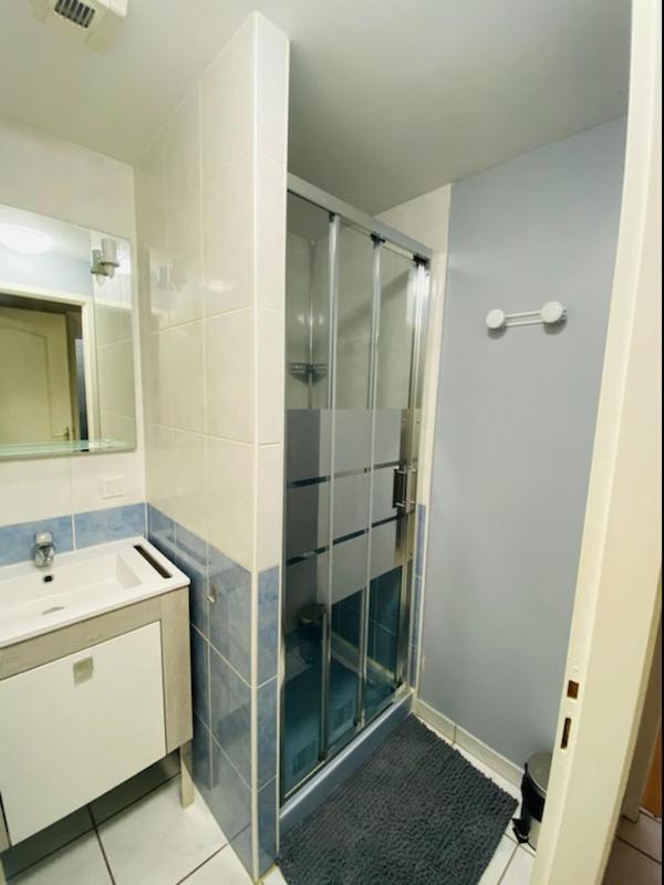 Bel Appartement Coeur De Ville 샬롱쉬르송 외부 사진